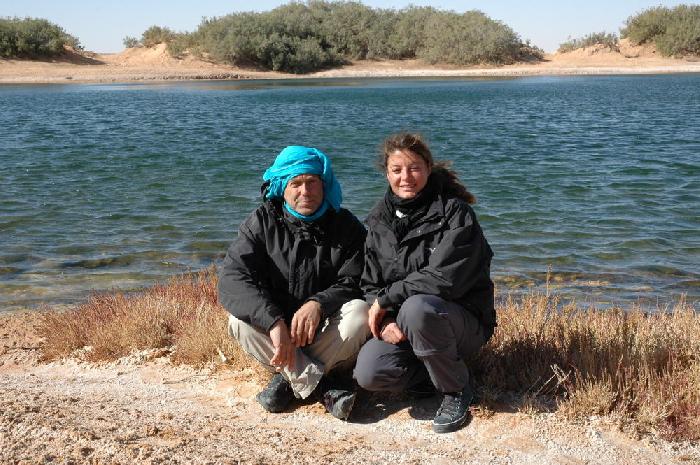 E et C devant le lac sal Mjezzem