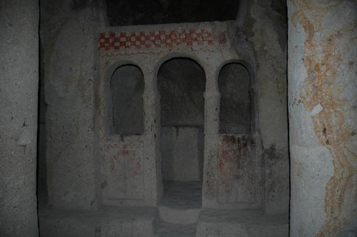 Eglise dans la valle de Greme