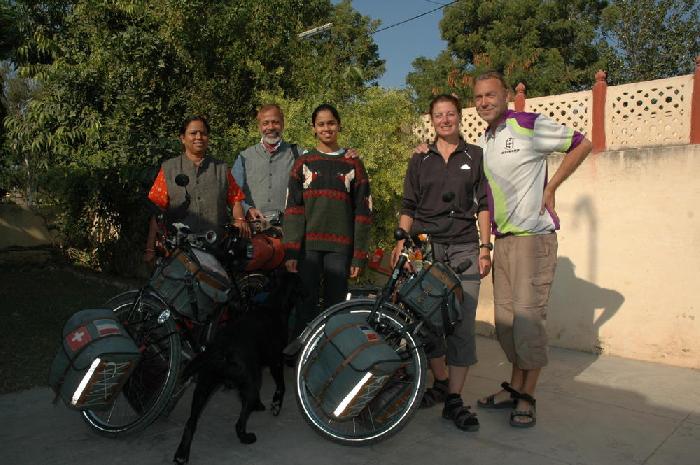 Famille indienne cyclotouriste