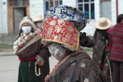 Elles se protègent aussi du soleil avec des masques