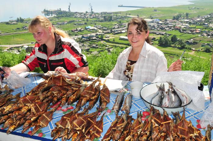 Lac Bakal et ses poissons