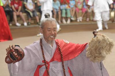 Danse du masque d'Andong