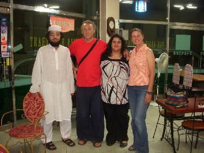 Avec Rosanne et l'imam de Corée