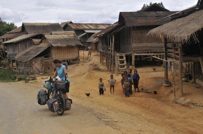 Entre Muang Kham et Phoulao