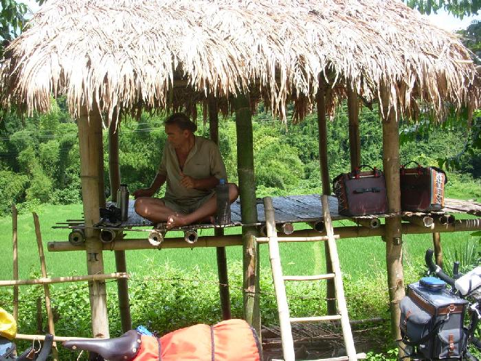Entre Muang Khua et Oudomxay