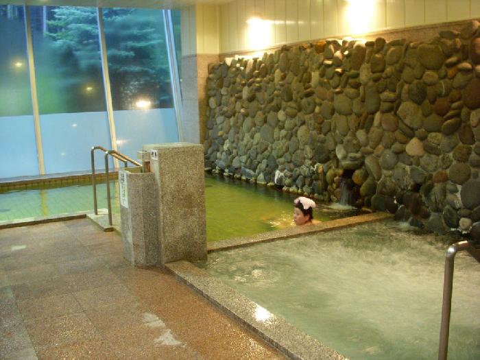 Un onsen - les bains chauds